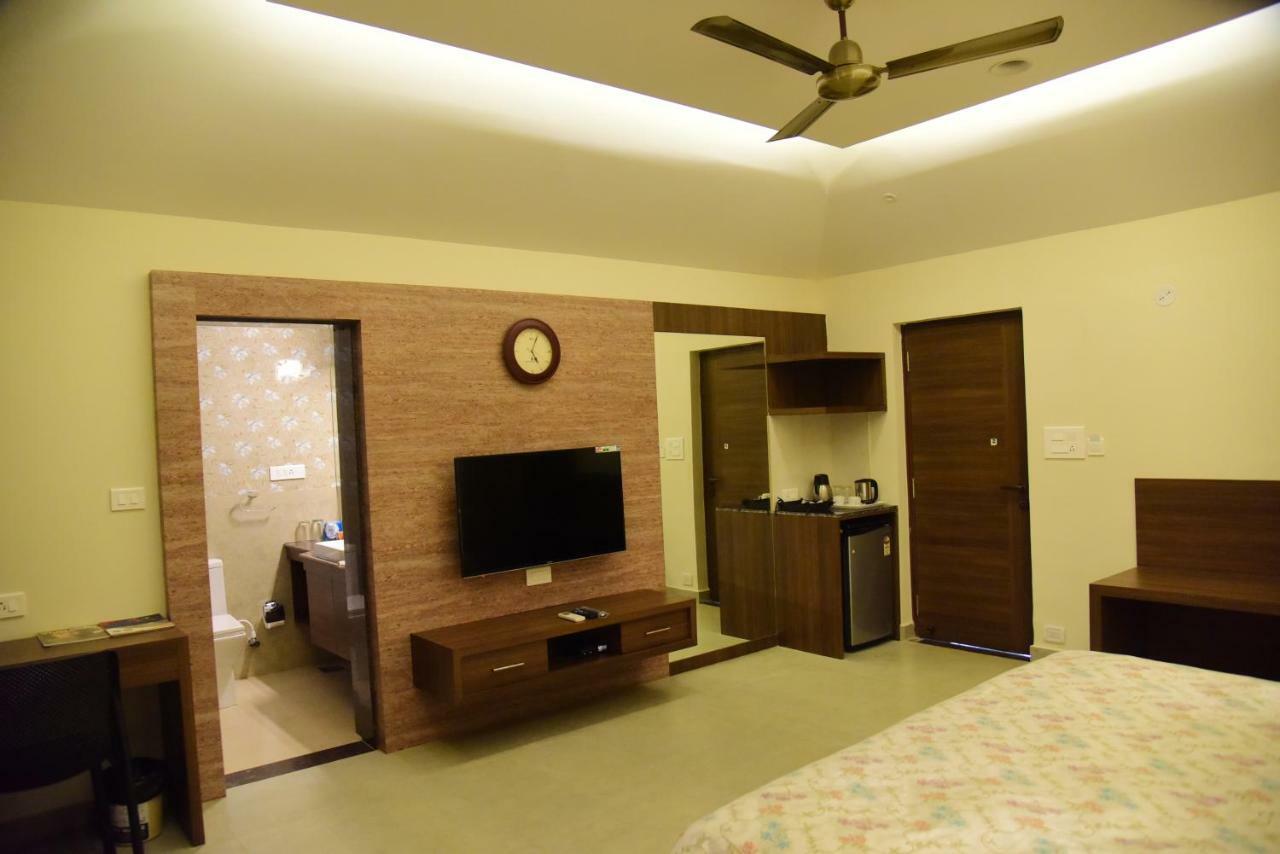 The International Centre Goa Hotel Panaji Exterior photo